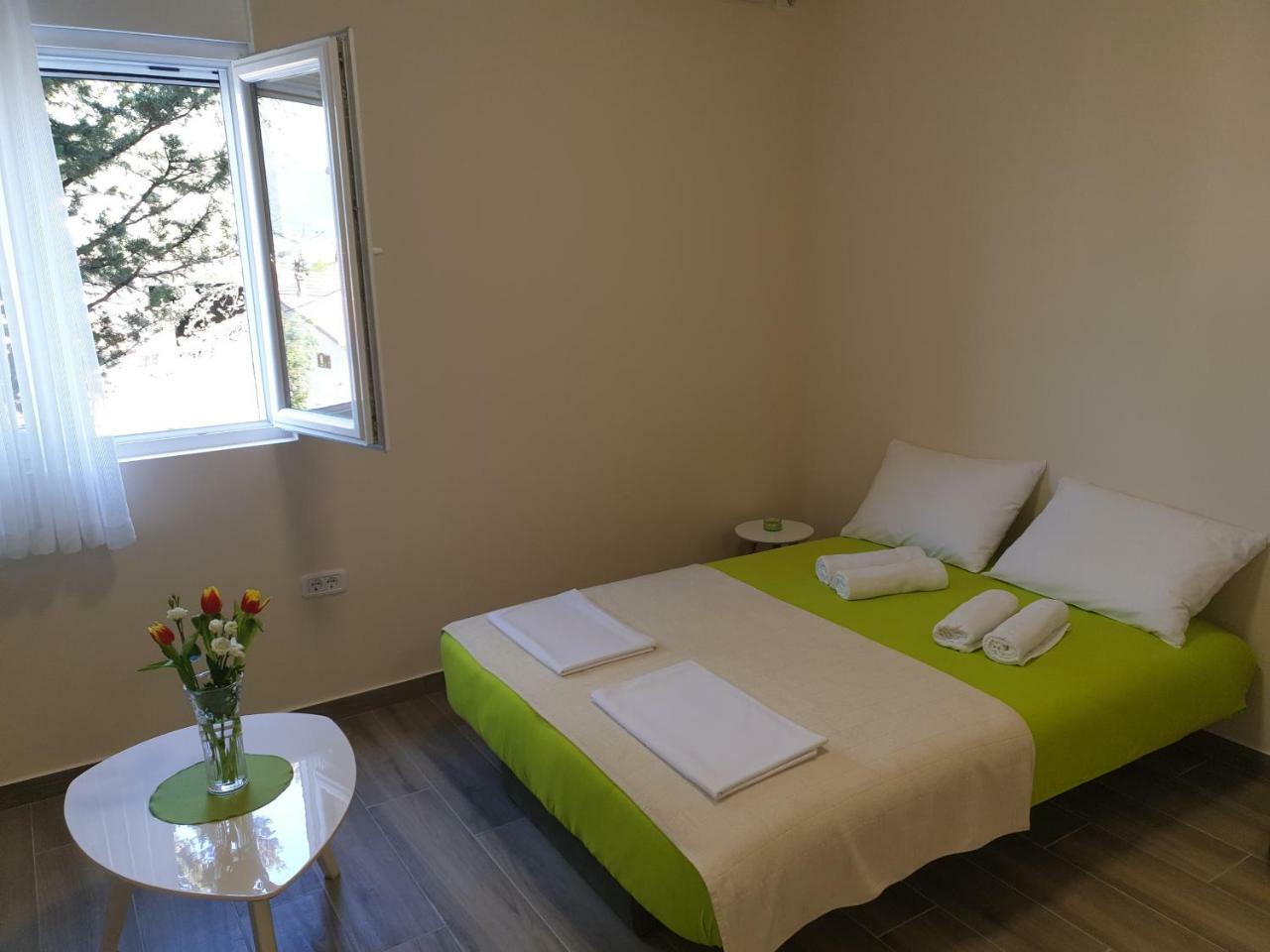 تيفات Apartments Jadran المظهر الخارجي الصورة